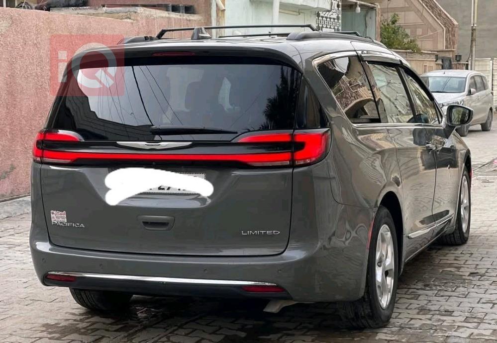 Chrysler Pacifica
